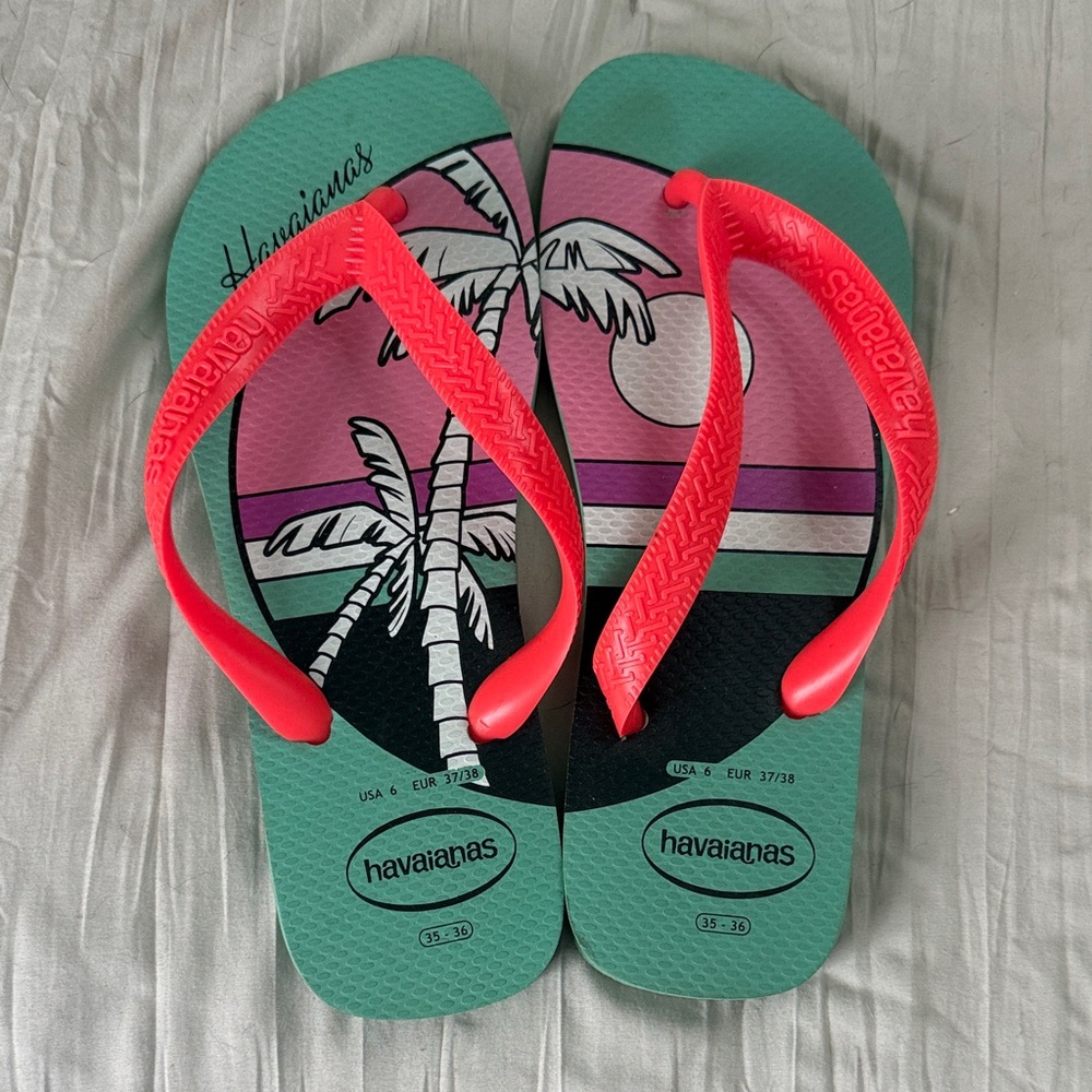 Havaianas Tropical Sunset Flip Flops